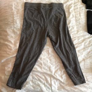 Victoria Secret cropped leggings